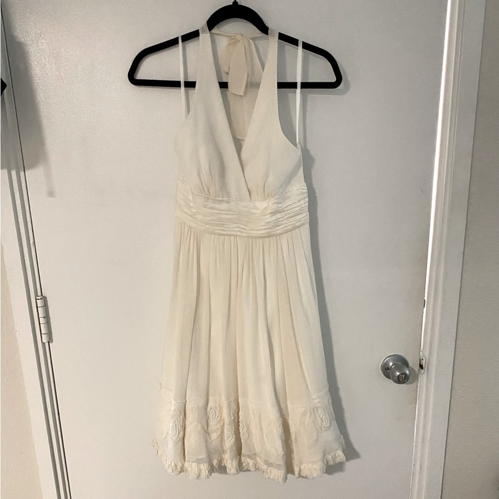 NWOT BCBGMaxAzria women’s dress size 4! Perfect condition.